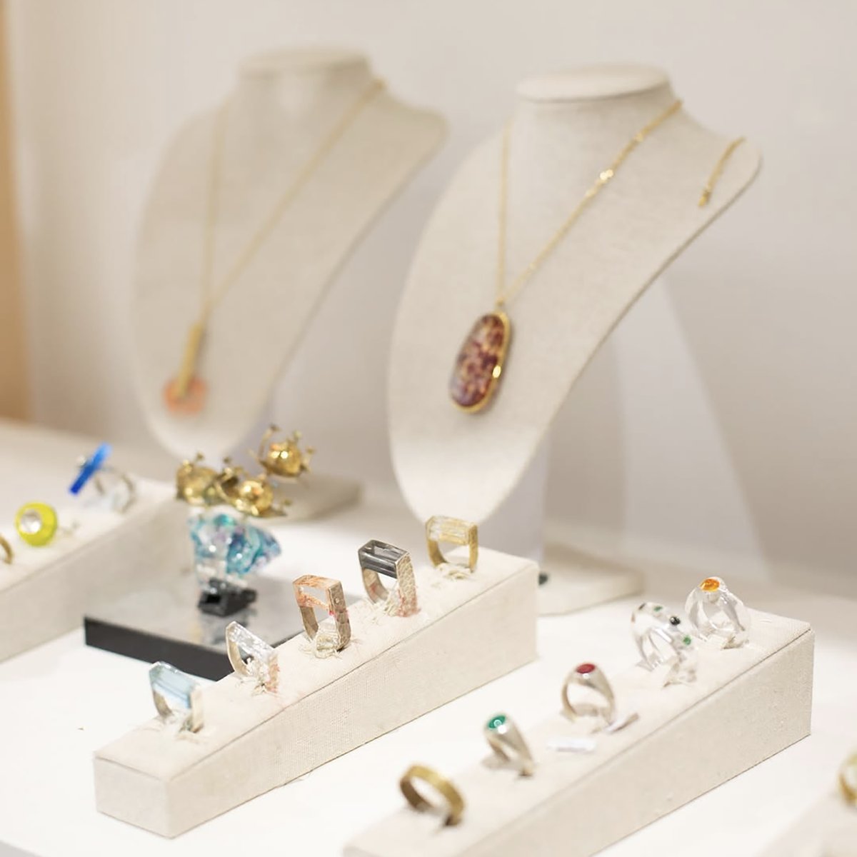 Bijoux Desmée dans la boutique