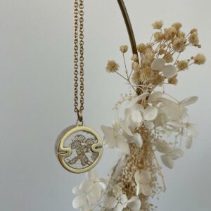Pendentif Rouge et Moi, laiton